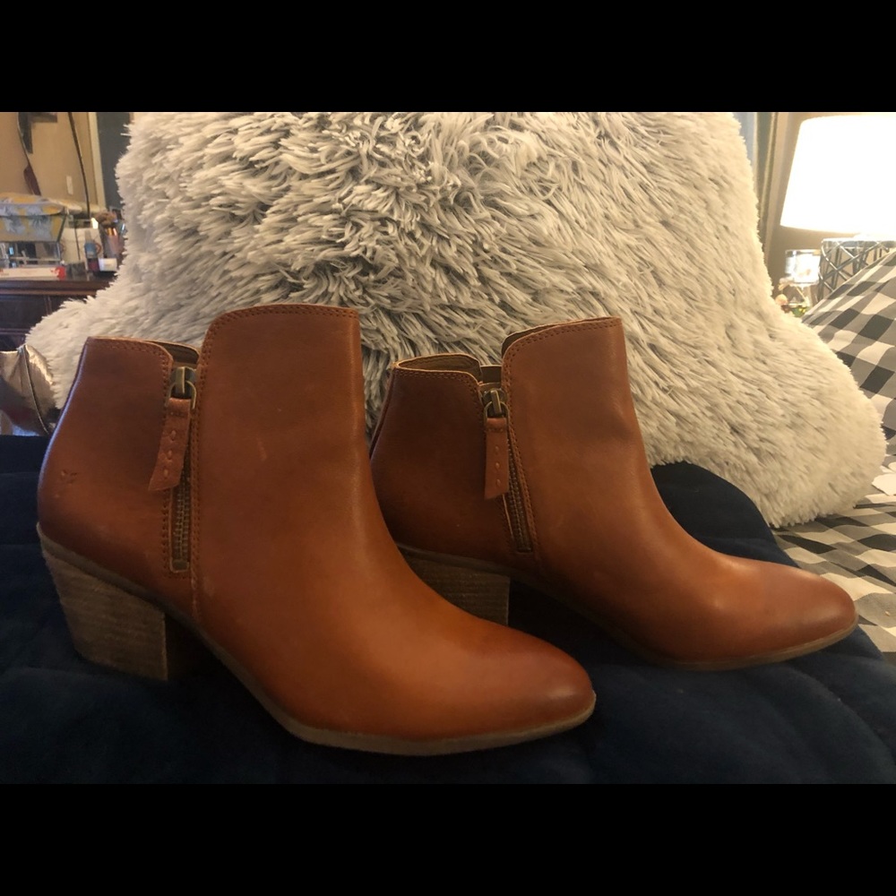 Frye booties